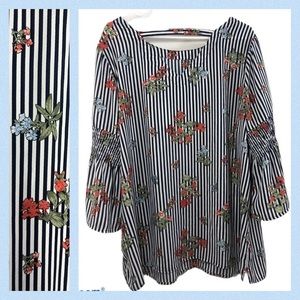 Como Blu Stripped Trumpet Sleeve Top